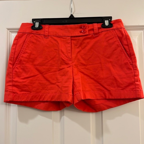 Vineyard Vines ladies shorts - Picture 1 of 4
